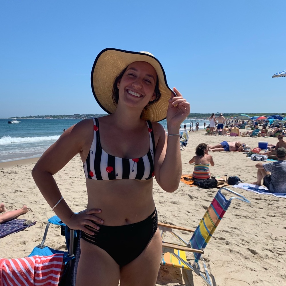 Meet your Posher, Renee